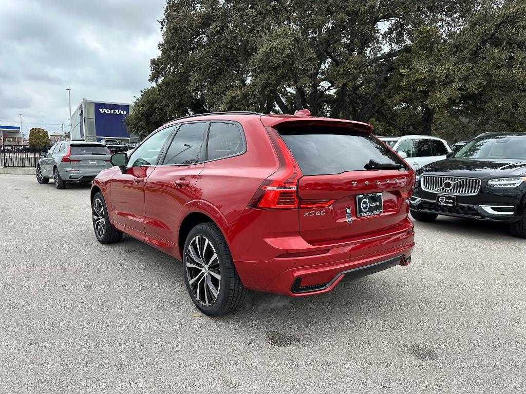 new 2025 Volvo XC60 car, priced at $55,735