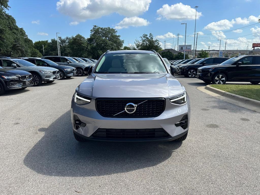 new 2026 Volvo XC40 car, priced at $53,330