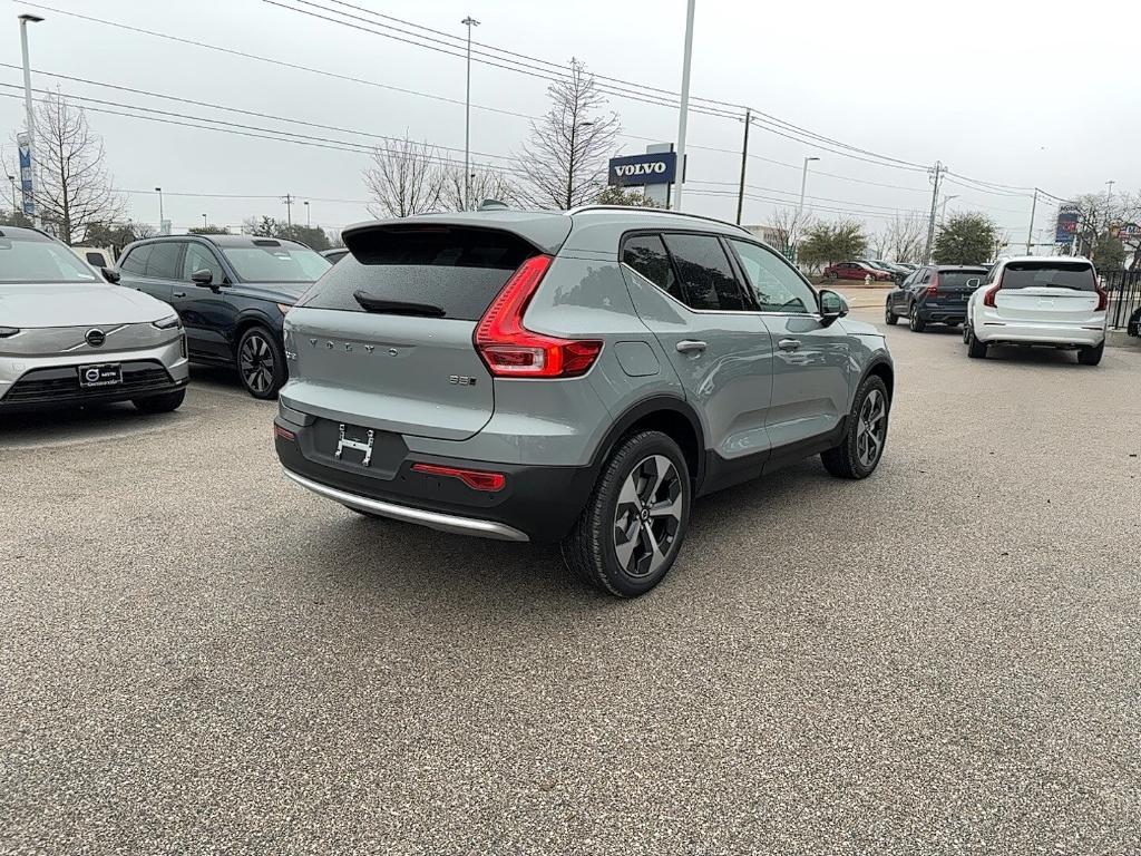 new 2025 Volvo XC40 car, priced at $48,335