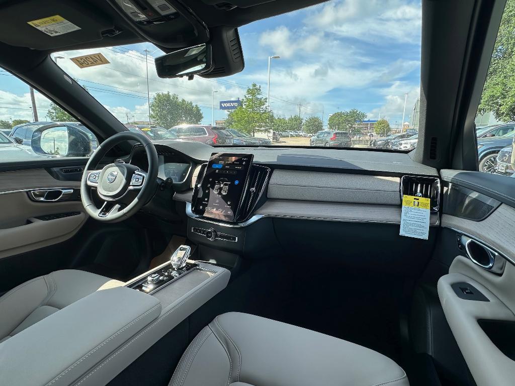 new 2026 Volvo XC90 Plug-In Hybrid car, priced at $83,745