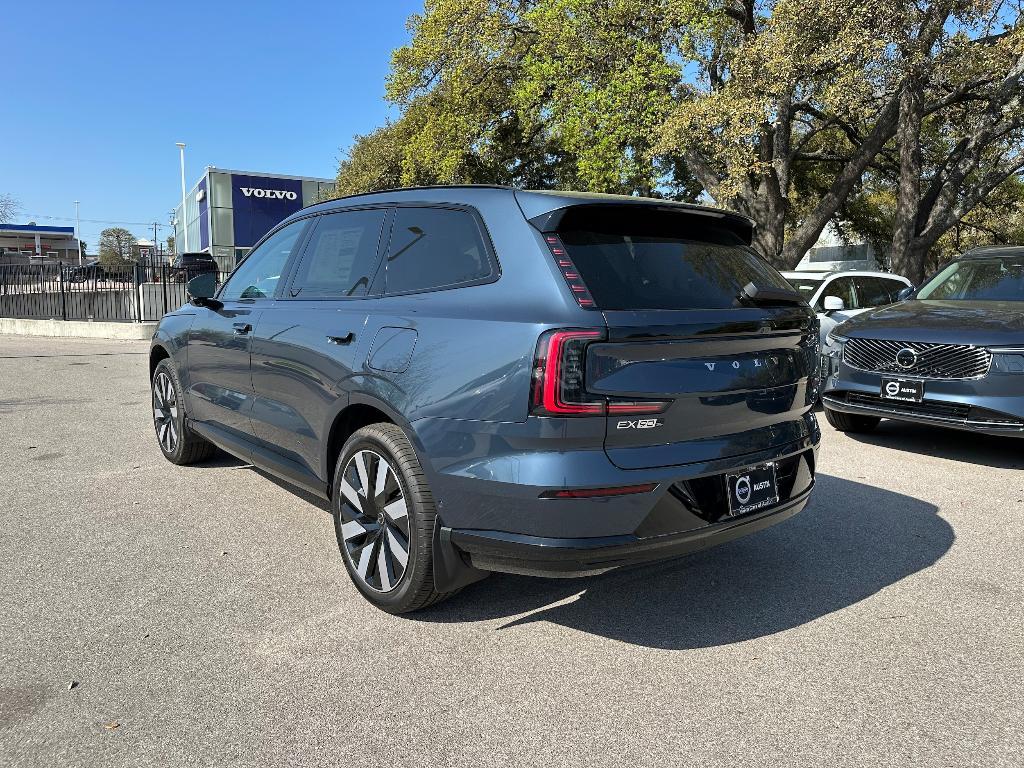 new 2025 Volvo EX90 car, priced at $84,200