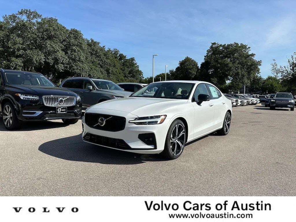 new 2024 Volvo S60 car, priced at $48,195