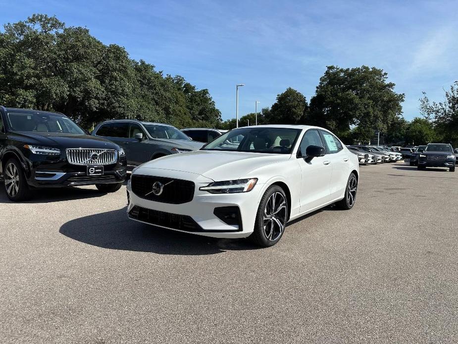 new 2024 Volvo S60 car, priced at $48,195