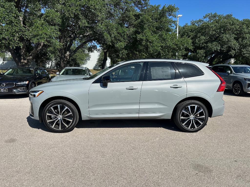 new 2025 Volvo XC60 car, priced at $55,360