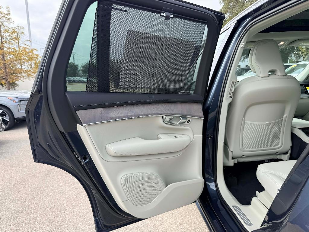 new 2026 Volvo XC90 car, priced at $75,155