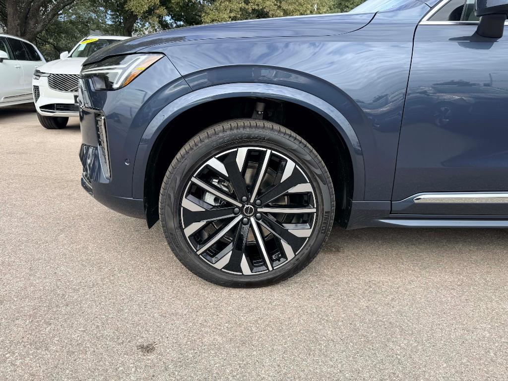 new 2026 Volvo XC90 car, priced at $75,155