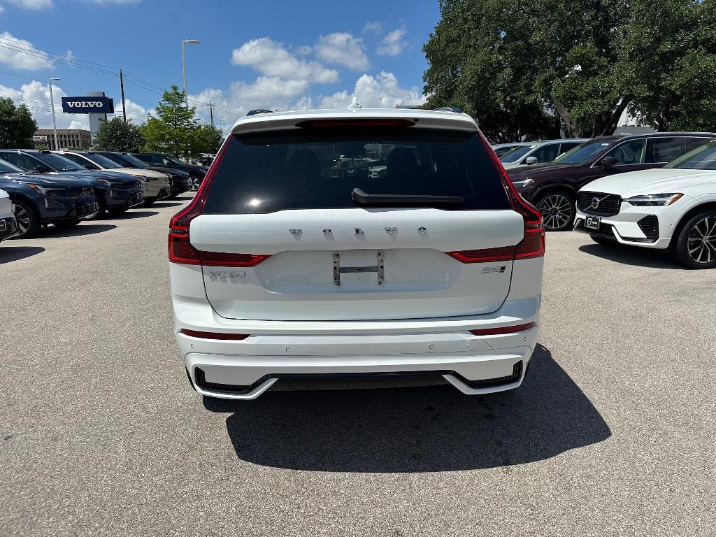 new 2026 Volvo XC60 car, priced at $52,985