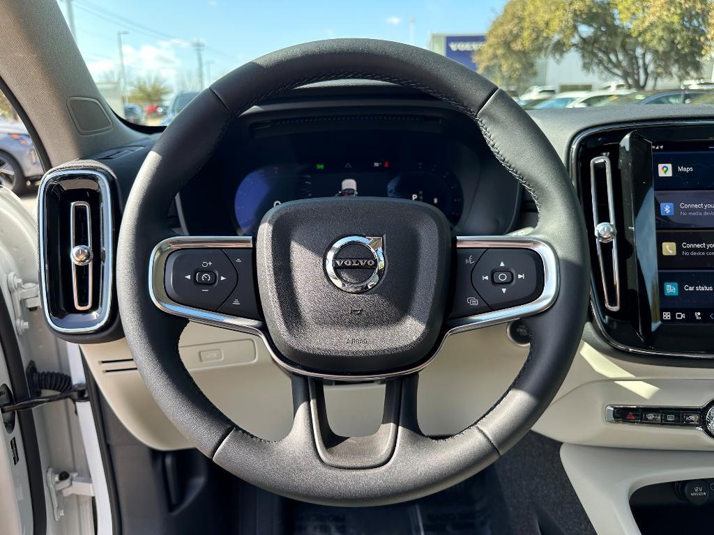 new 2025 Volvo XC40 car, priced at $48,335