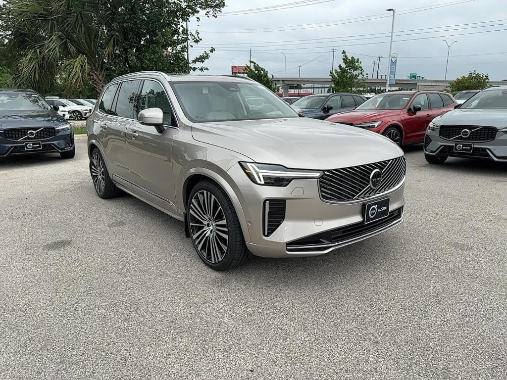 new 2025 Volvo XC90 car, priced at $87,900
