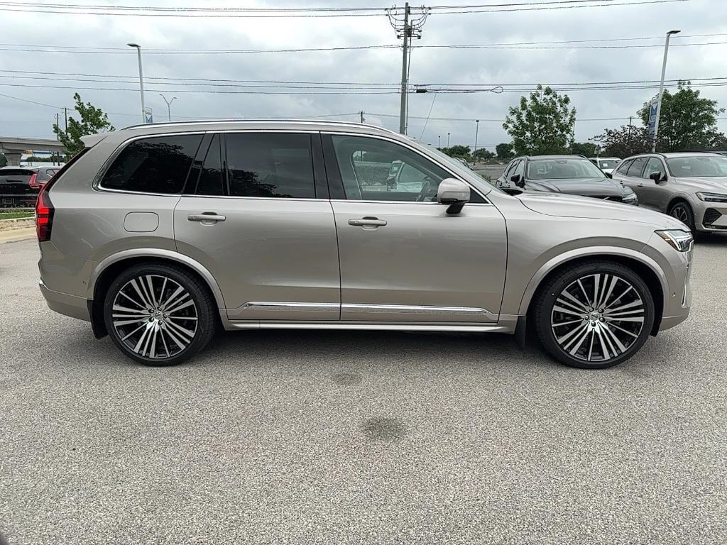 new 2025 Volvo XC90 car, priced at $87,900