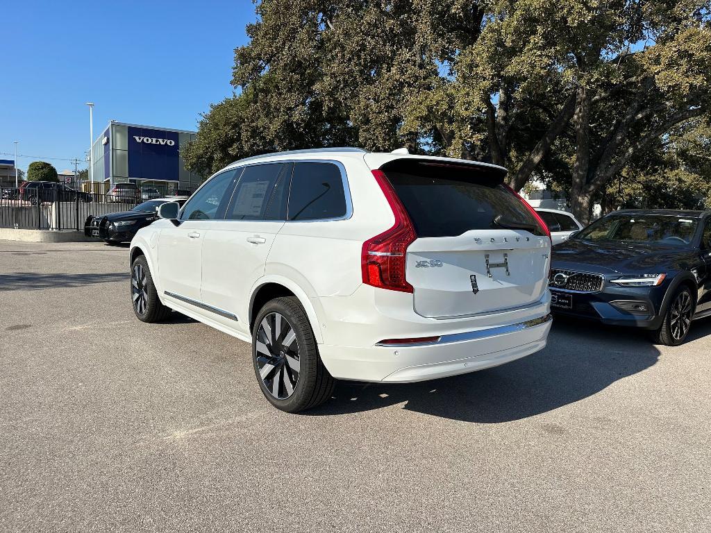 new 2025 Volvo XC90 Plug-In Hybrid car, priced at $76,765