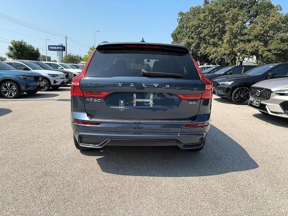 new 2025 Volvo XC60 car, priced at $55,335