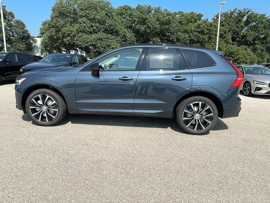 new 2025 Volvo XC60 car, priced at $55,335