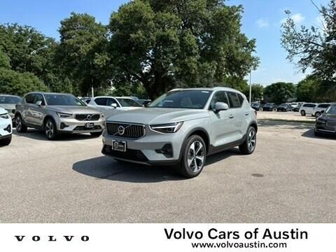 new 2024 Volvo XC40 car, priced at $48,525