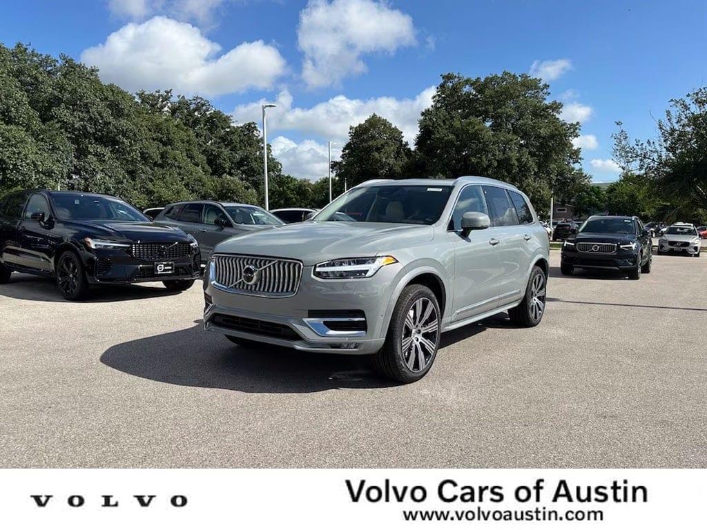 new 2025 Volvo XC90 car, priced at $69,060