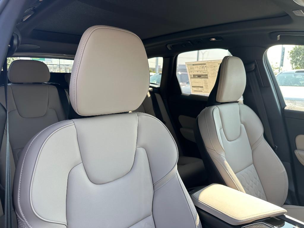 new 2026 Volvo XC60 car, priced at $58,385