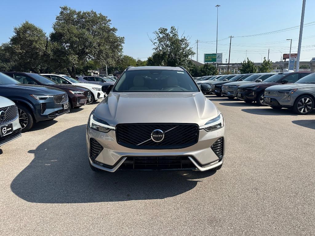 new 2026 Volvo XC60 car, priced at $58,385