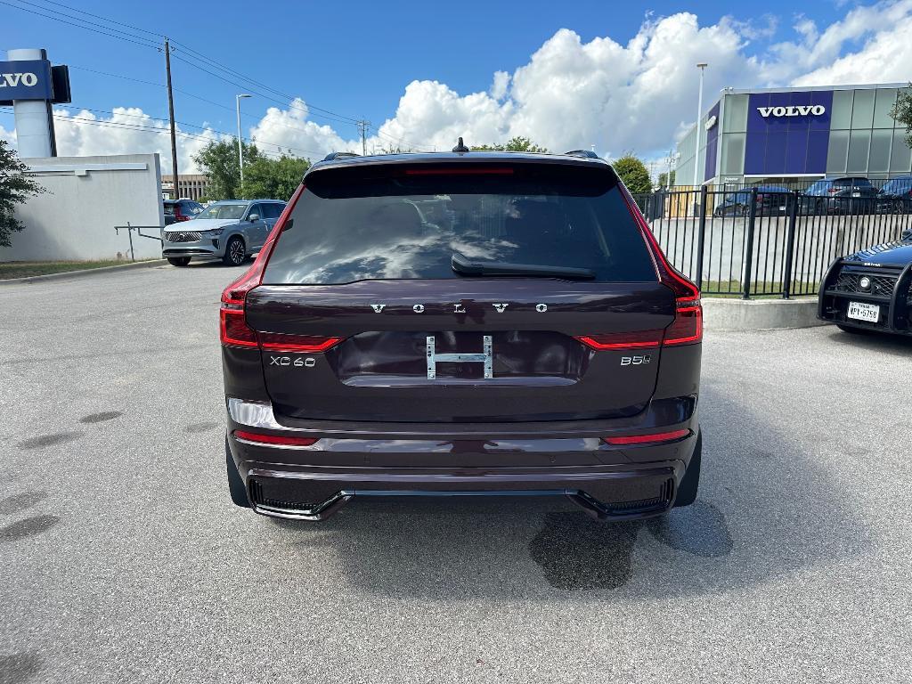 new 2026 Volvo XC60 car, priced at $60,420