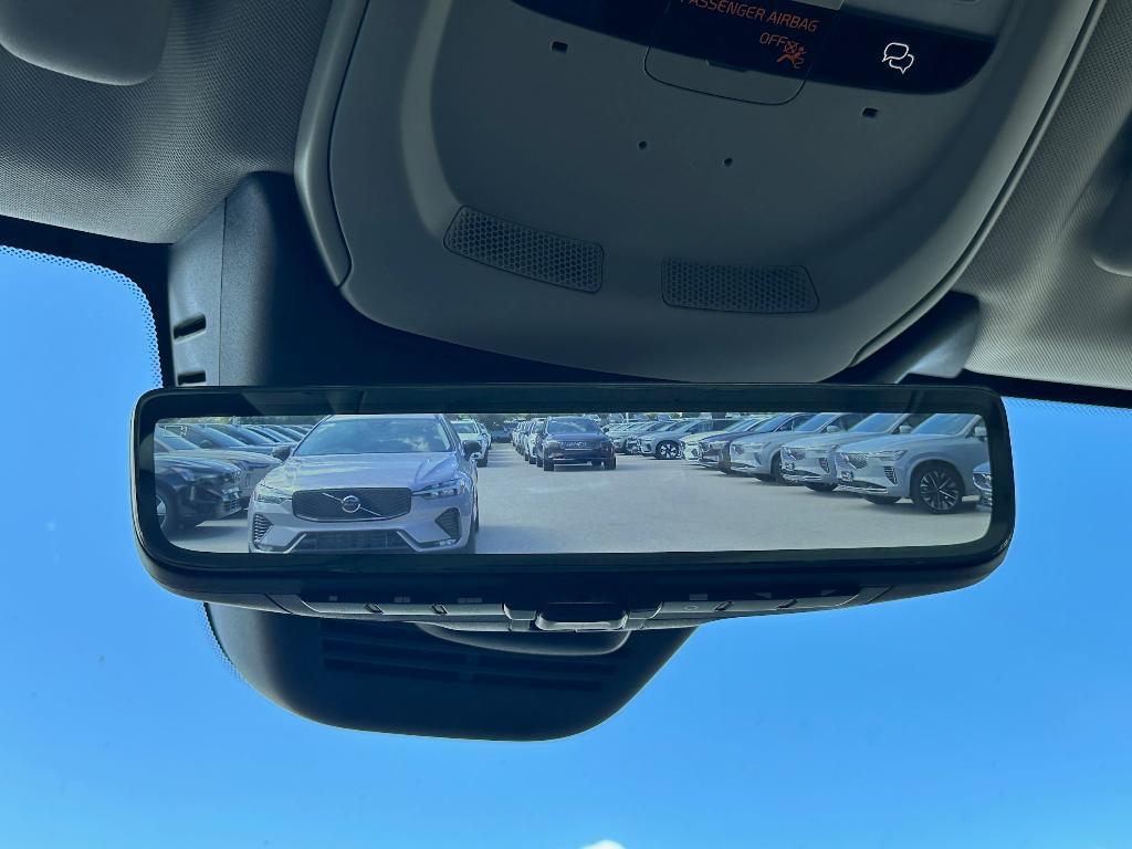 new 2026 Volvo XC60 car, priced at $60,420