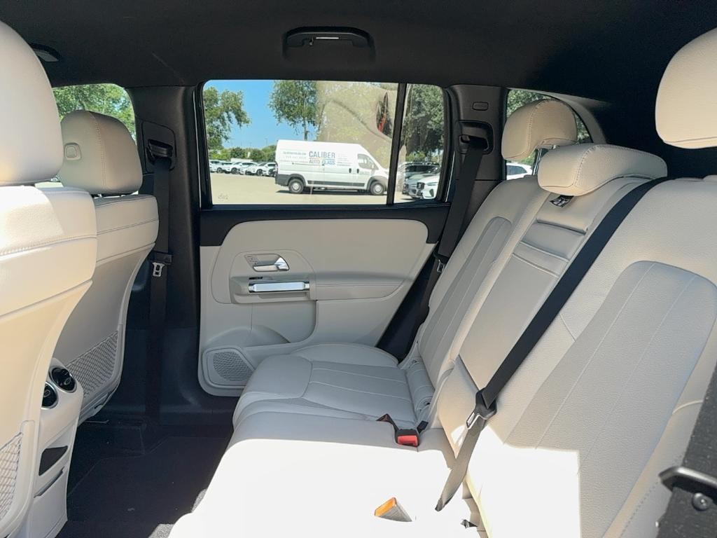 used 2021 Mercedes-Benz GLB 250 car, priced at $26,995