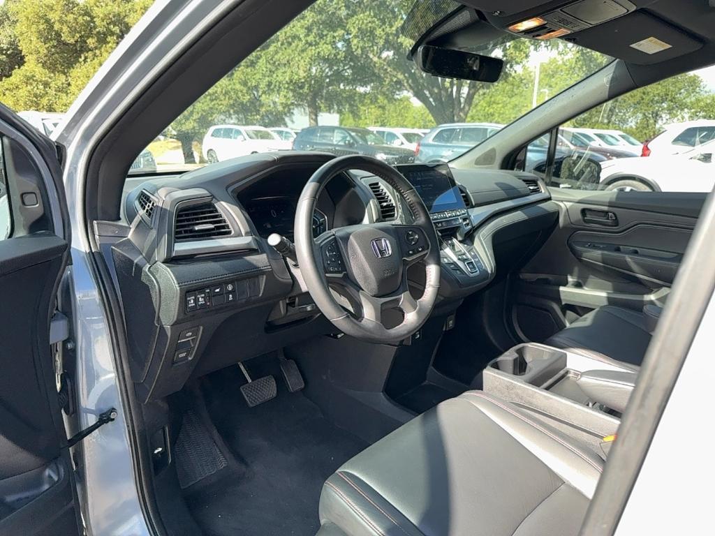 used 2024 Honda Odyssey car, priced at $40,775