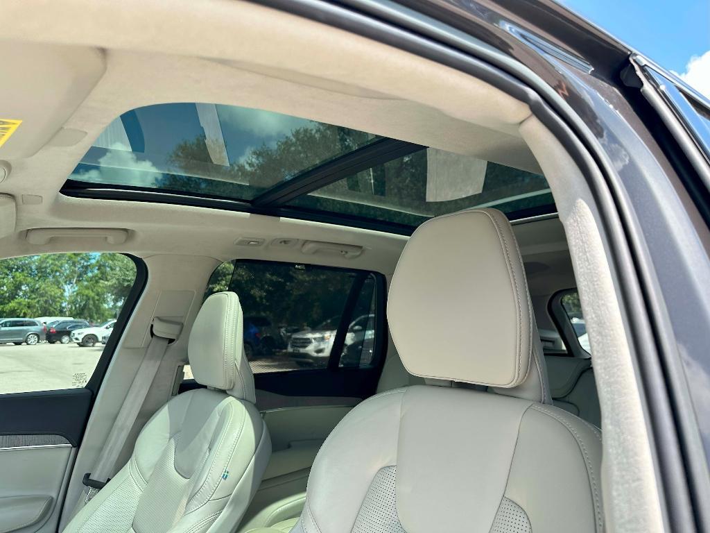 used 2023 Volvo XC90 Recharge Plug-In Hybrid car, priced at $58,995
