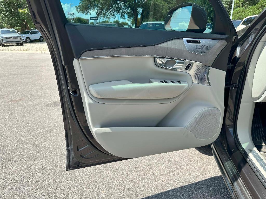 used 2023 Volvo XC90 Recharge Plug-In Hybrid car, priced at $58,995