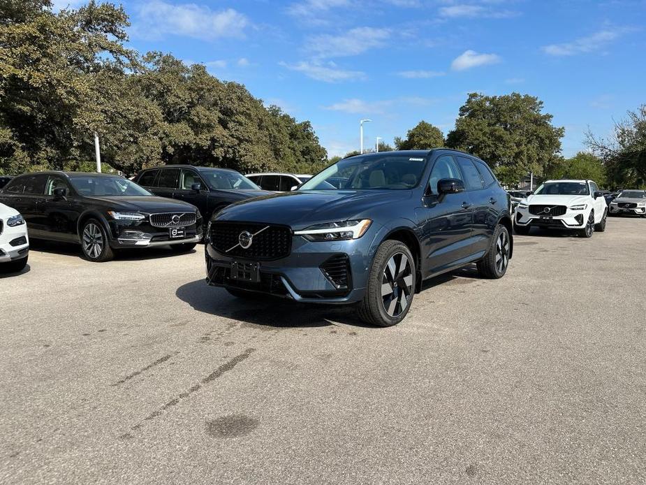 new 2025 Volvo XC60 Plug-In Hybrid car, priced at $78,635