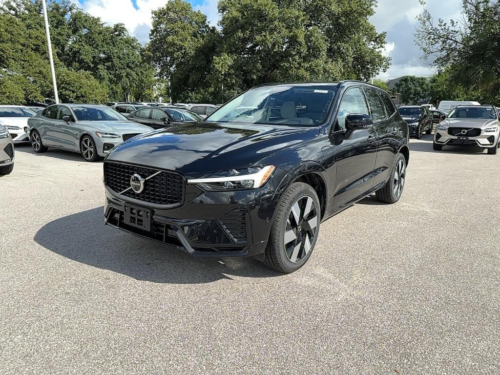 new 2025 Volvo XC60 Plug-In Hybrid car, priced at $66,235