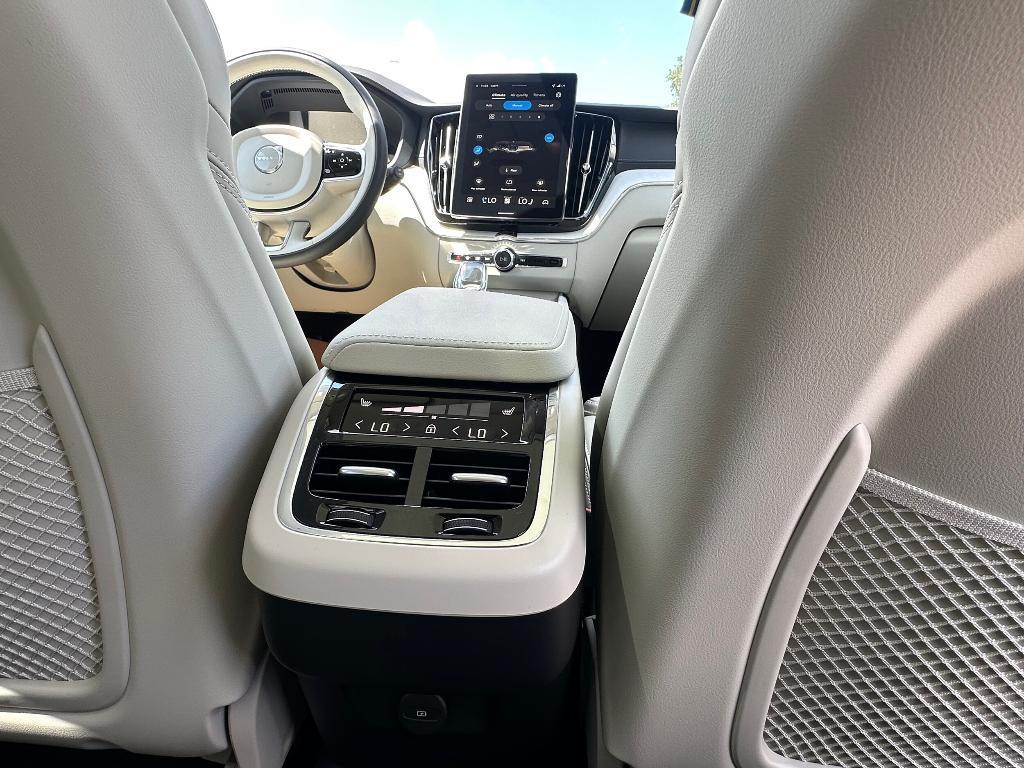 new 2026 Volvo XC60 car, priced at $63,935