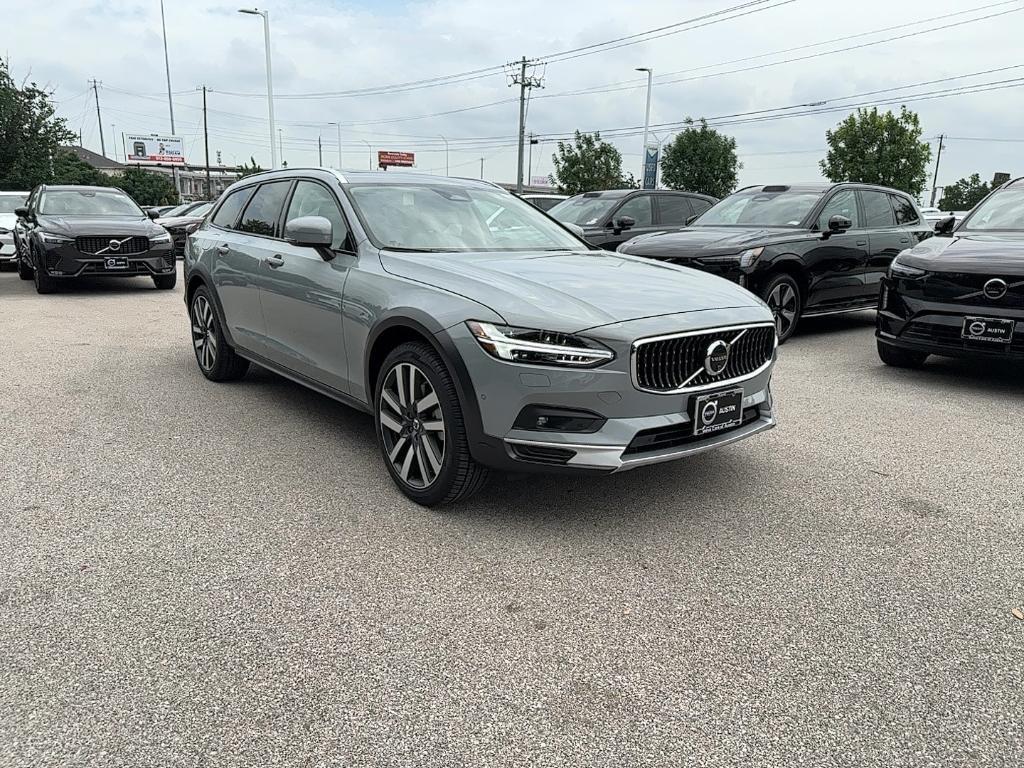 new 2025 Volvo V90 Cross Country car, priced at $64,525