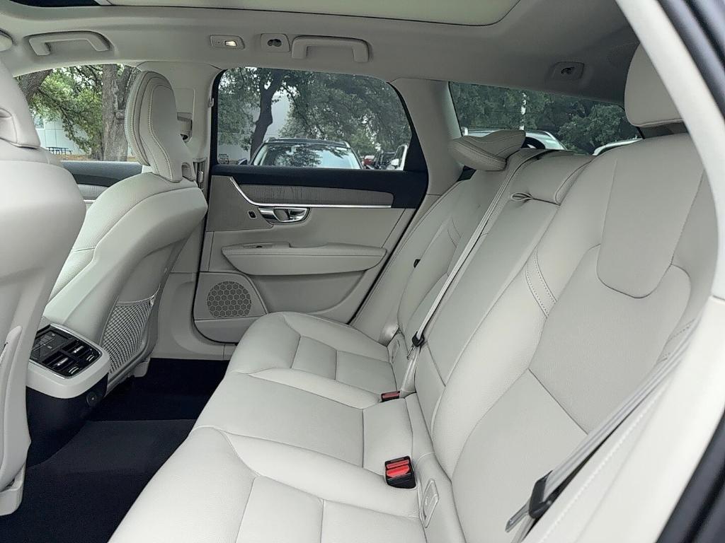 new 2025 Volvo V90 Cross Country car, priced at $64,525