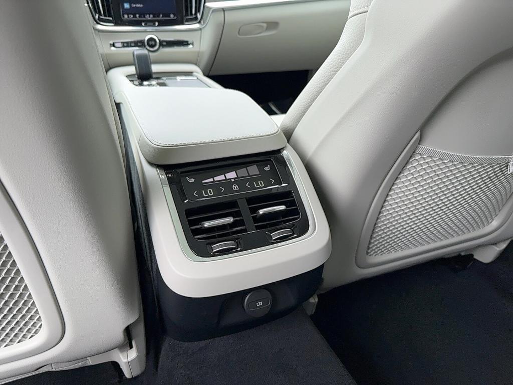 new 2025 Volvo V90 Cross Country car, priced at $64,525