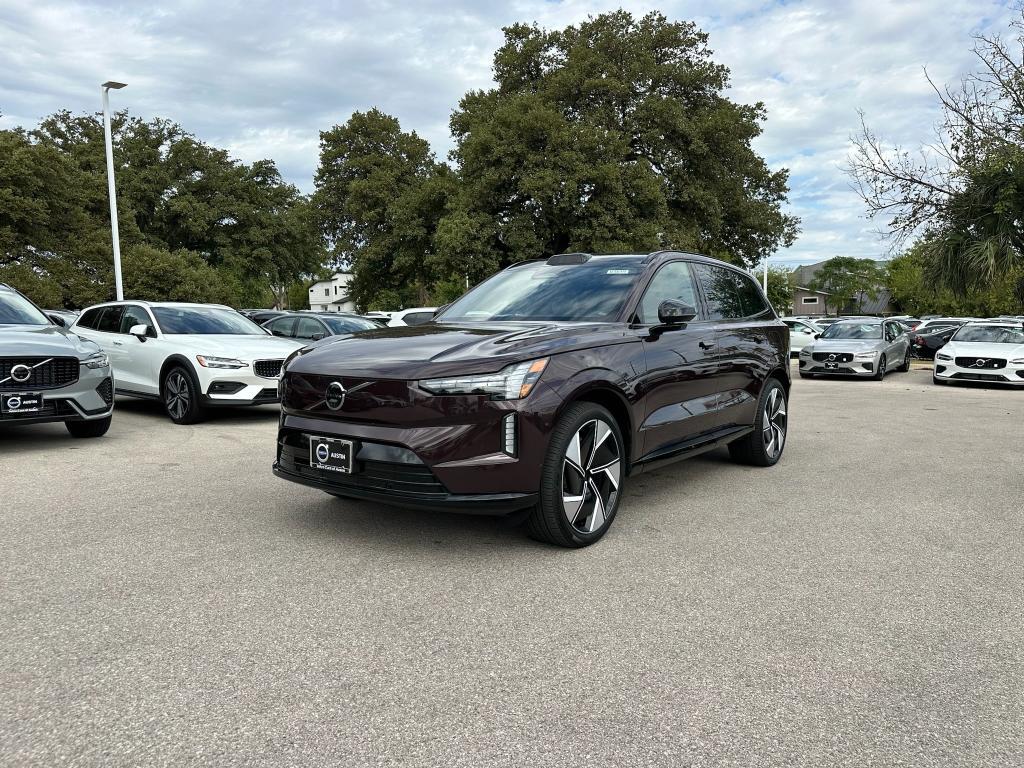 new 2025 Volvo EX90 car, priced at $95,140