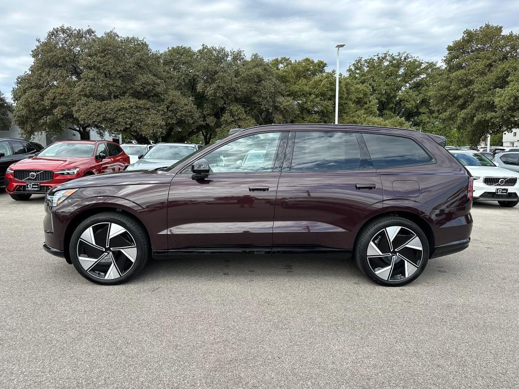 new 2025 Volvo EX90 car, priced at $95,140