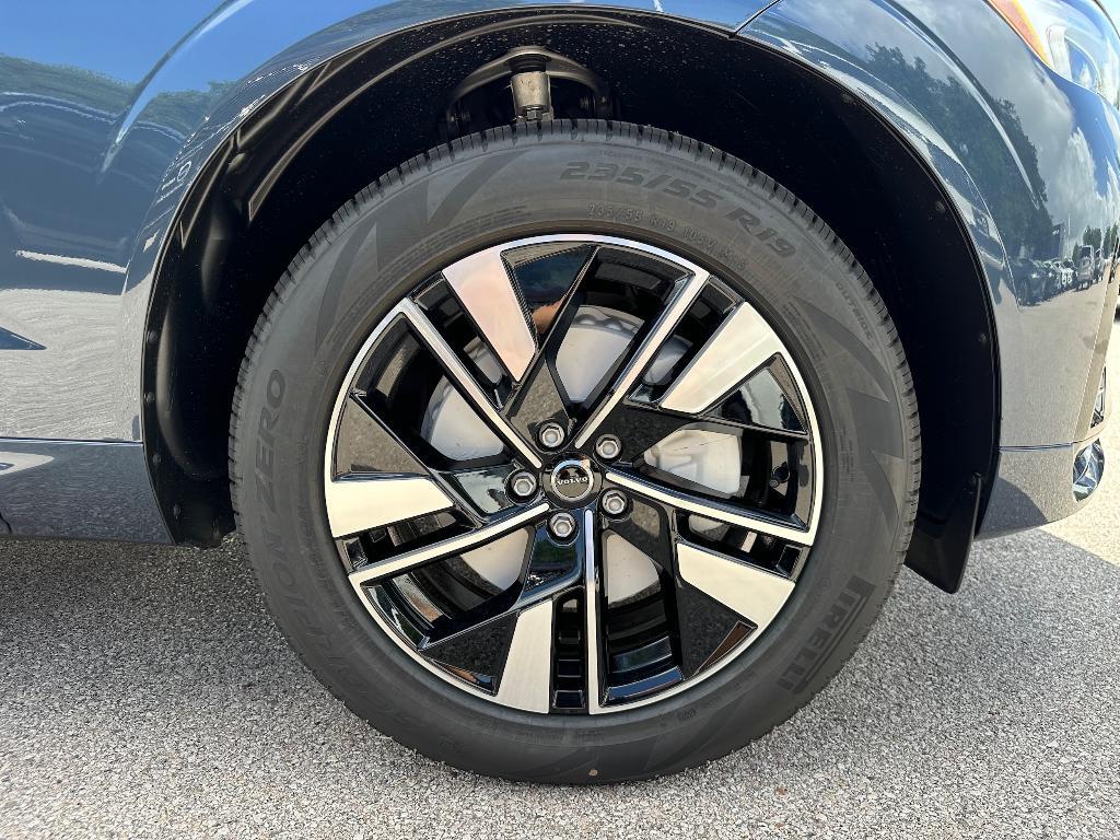 new 2026 Volvo XC60 car, priced at $51,795