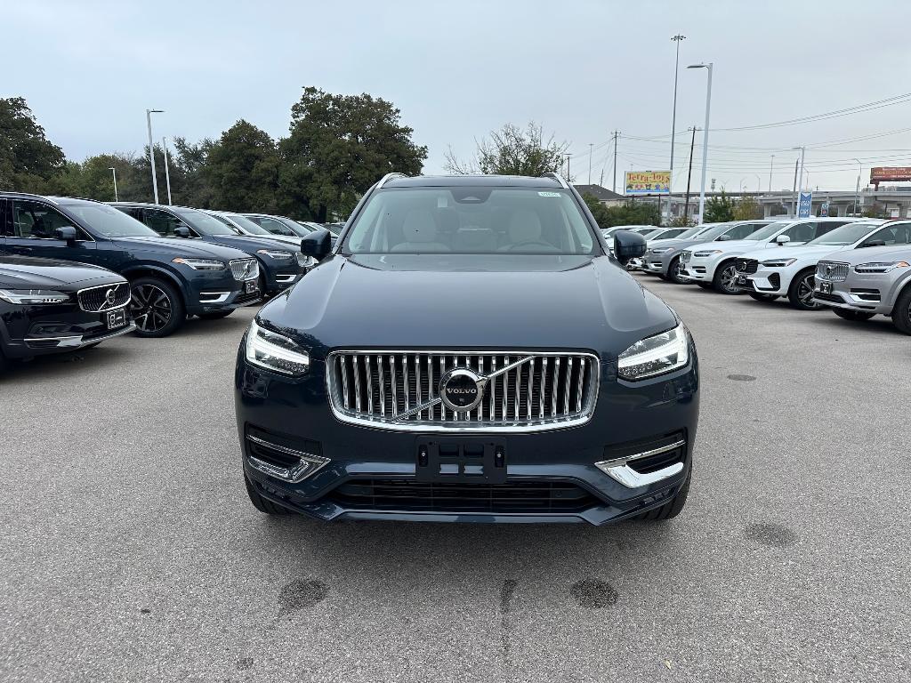 new 2025 Volvo XC90 car, priced at $67,265