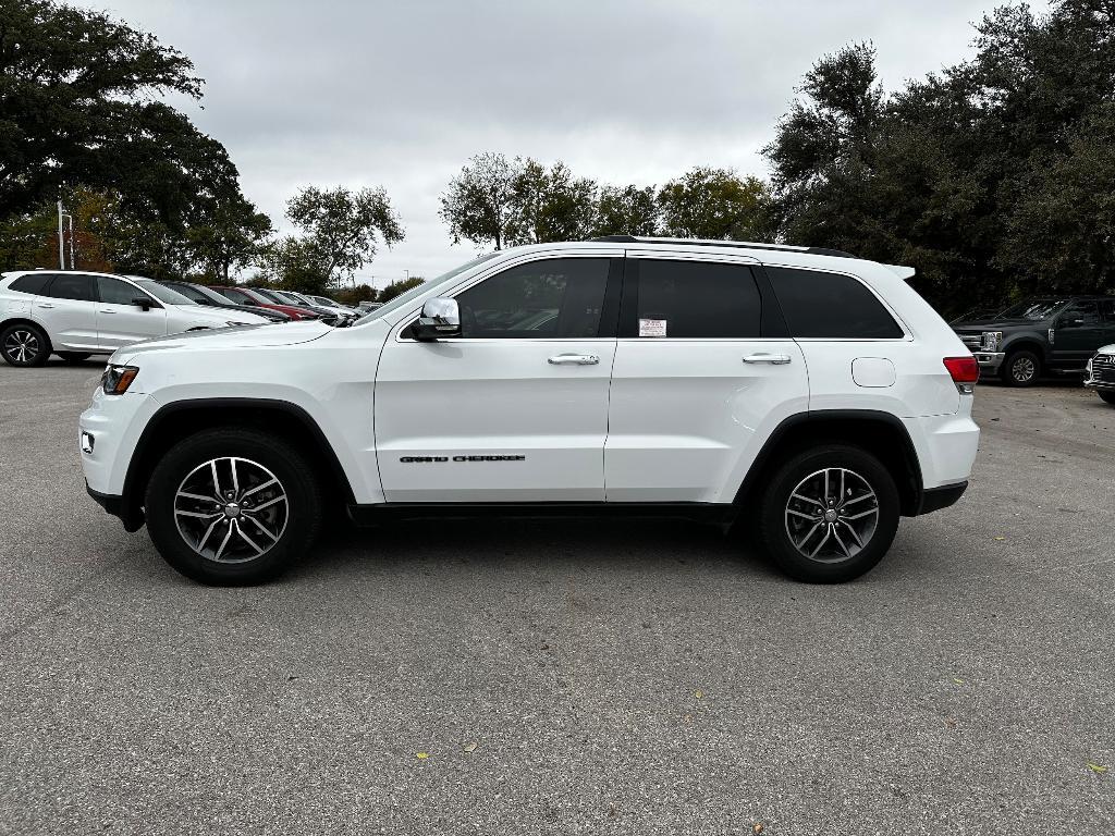 used 2018 Jeep Grand Cherokee car, priced at $17,995