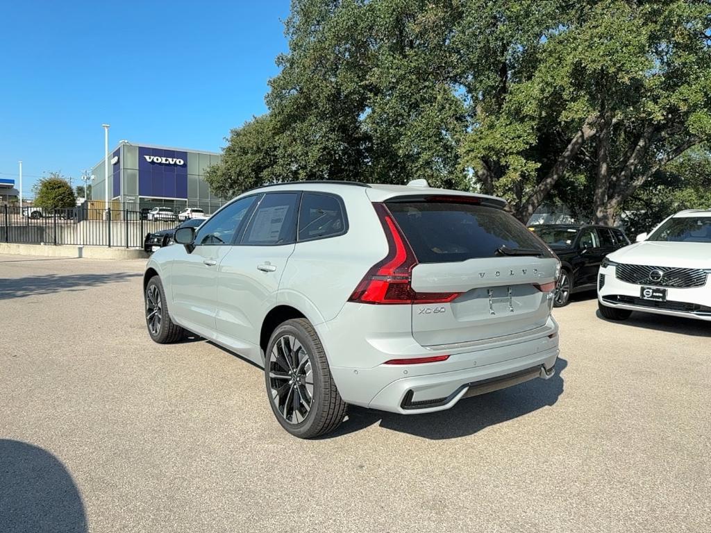 new 2026 Volvo XC60 car, priced at $57,985