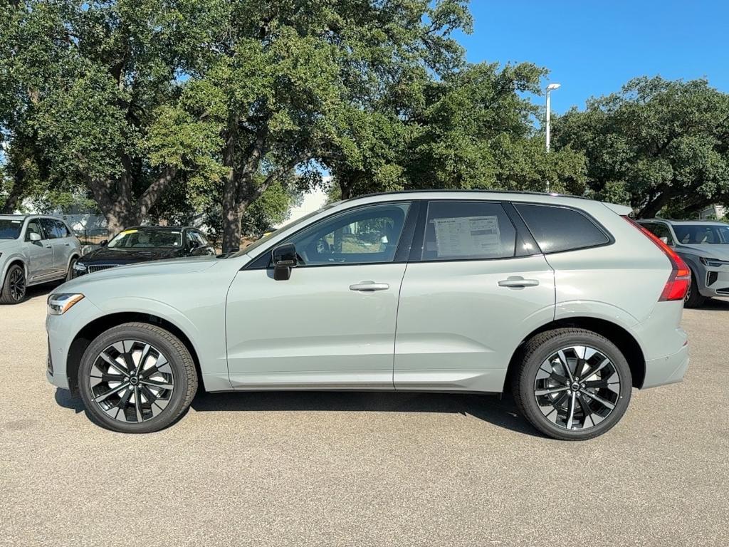 new 2026 Volvo XC60 car, priced at $57,985