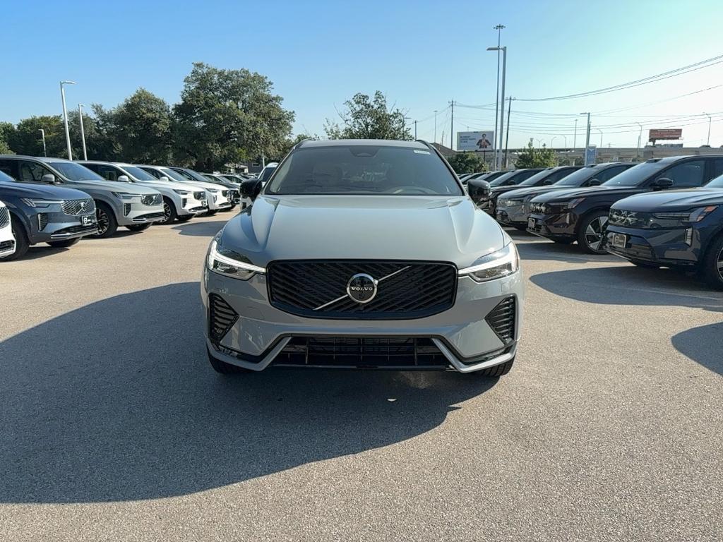 new 2026 Volvo XC60 car, priced at $57,985