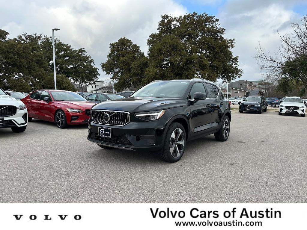 new 2025 Volvo XC40 car, priced at $44,845