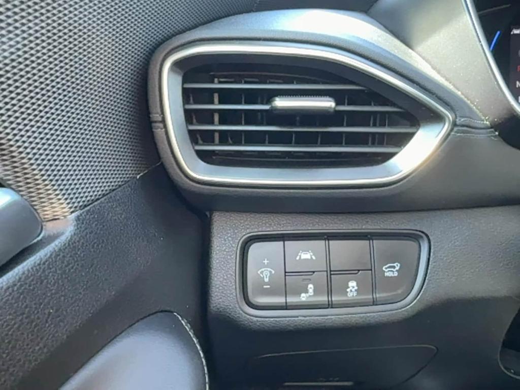 used 2019 Hyundai Santa Fe car, priced at $20,995