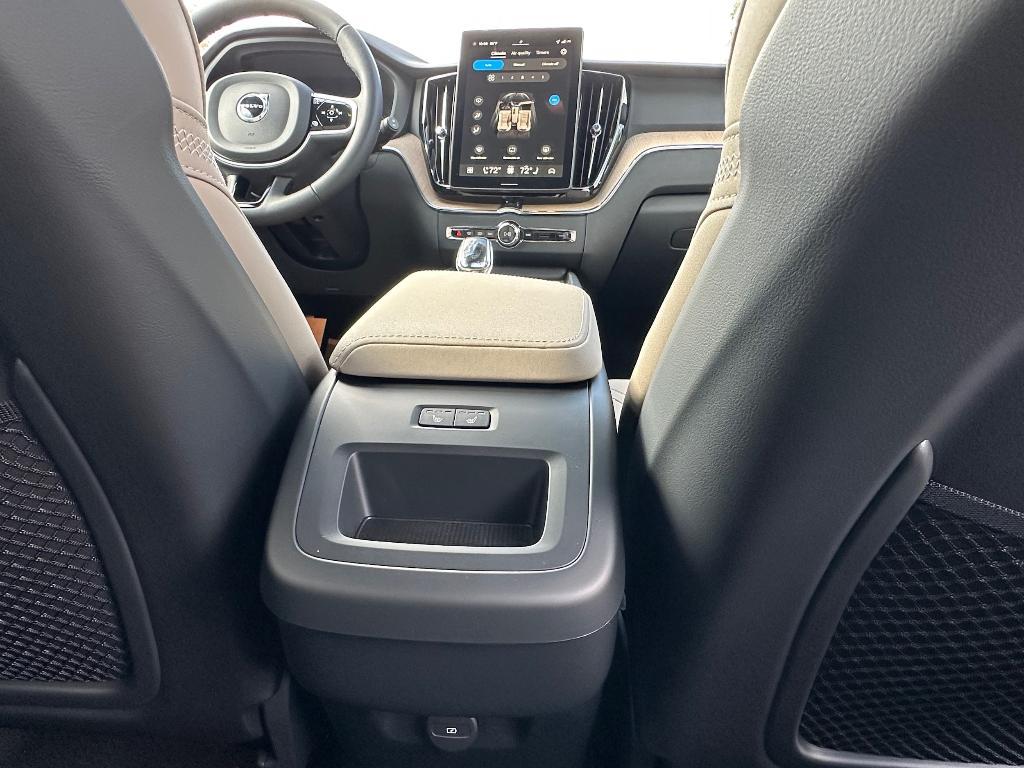 new 2026 Volvo XC60 car, priced at $57,985