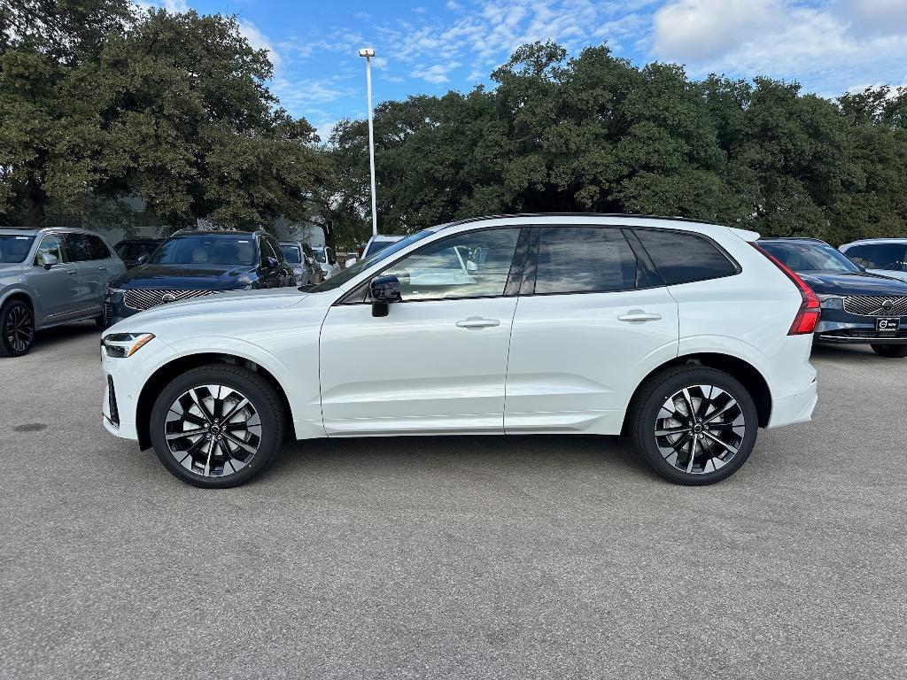 new 2026 Volvo XC60 car, priced at $57,985