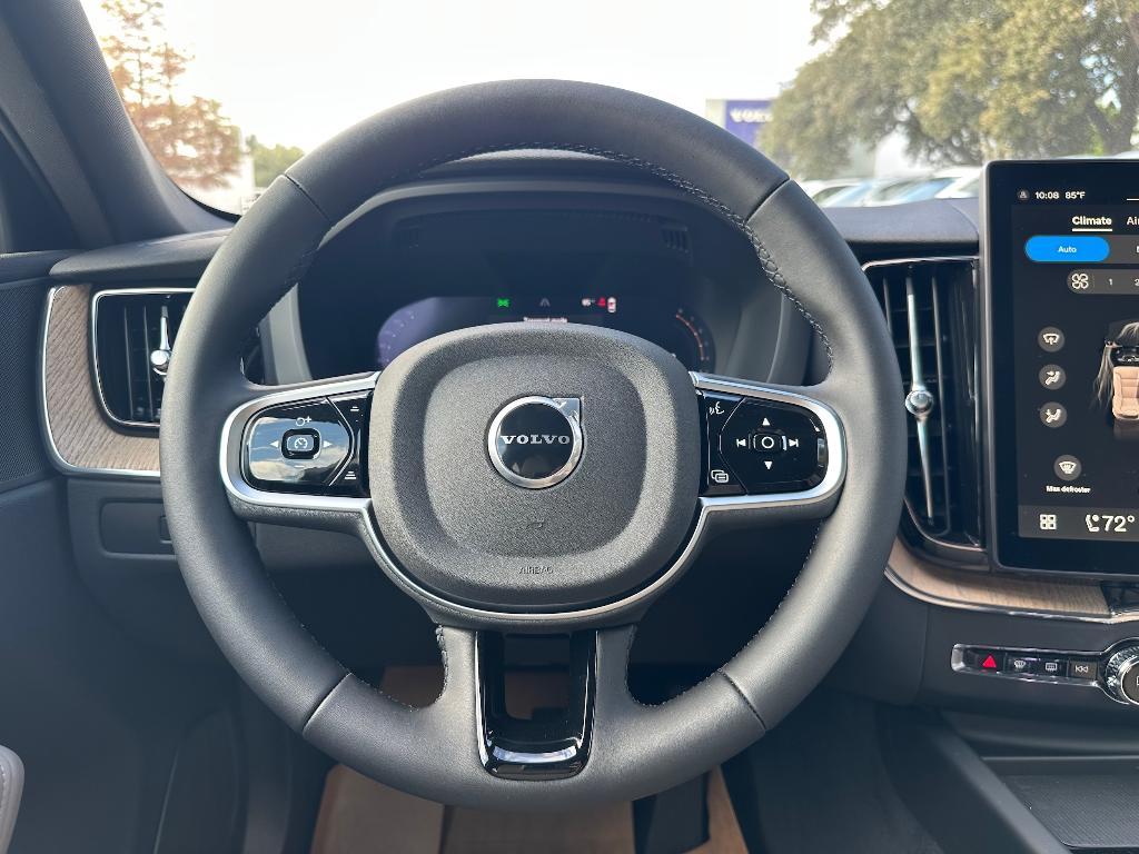 new 2026 Volvo XC60 car, priced at $57,985