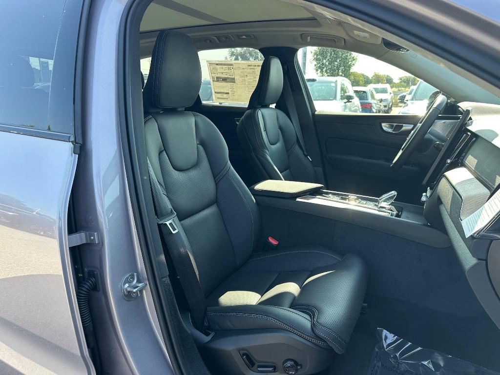 new 2026 Volvo XC60 car, priced at $66,135