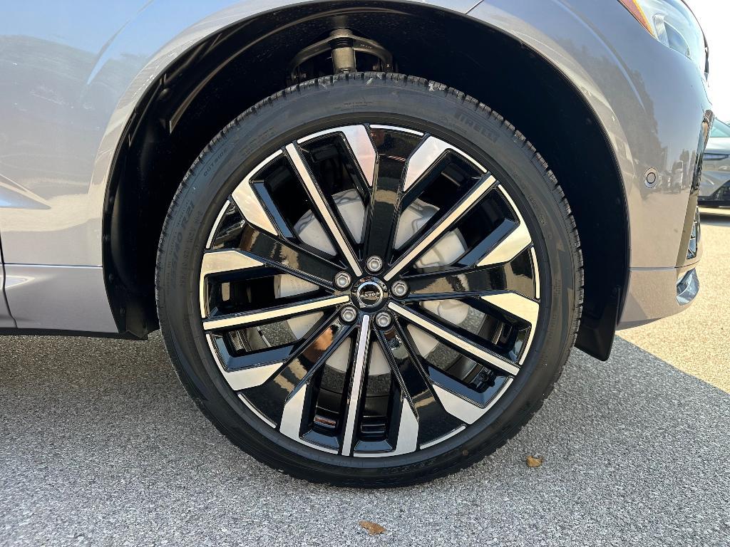 new 2026 Volvo XC60 car, priced at $66,135