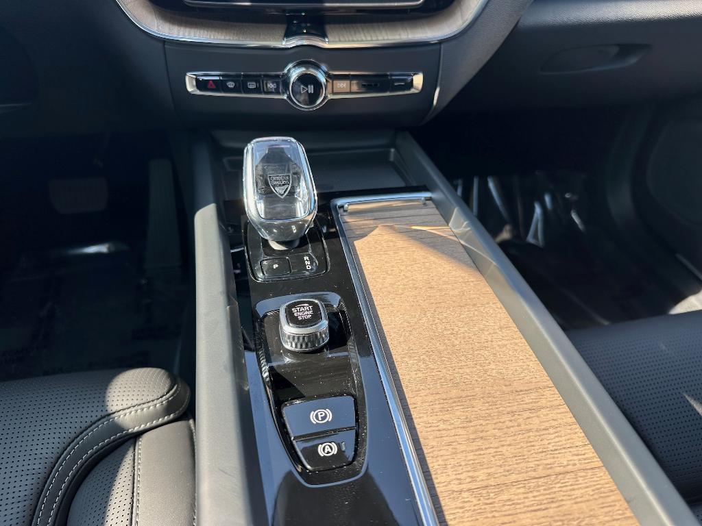 new 2026 Volvo XC60 car, priced at $66,135