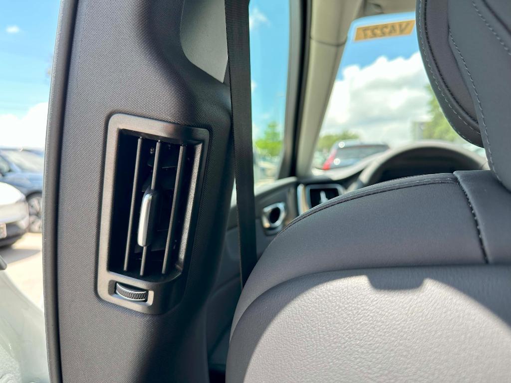 new 2026 Volvo XC60 car, priced at $58,385